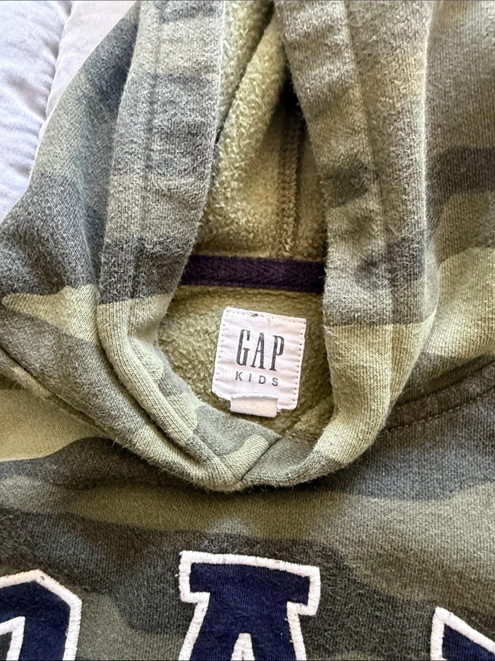 GAP Camo Jogger Sweatpants in Olive Green & Khaki